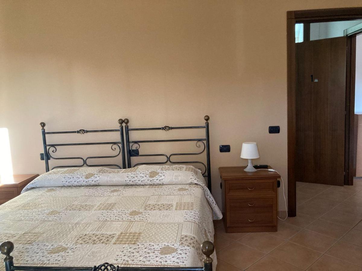 Villa Casale degli Ulivi Roccadaspide Esterno foto