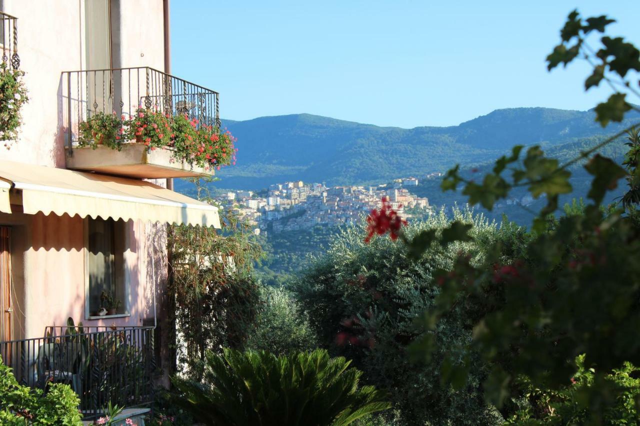 Villa Casale degli Ulivi Roccadaspide Esterno foto