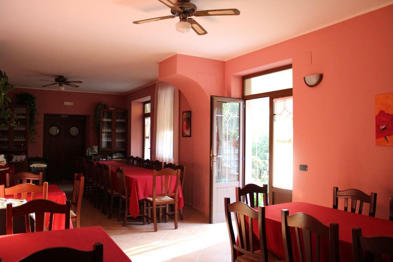 Villa Casale degli Ulivi Roccadaspide Esterno foto